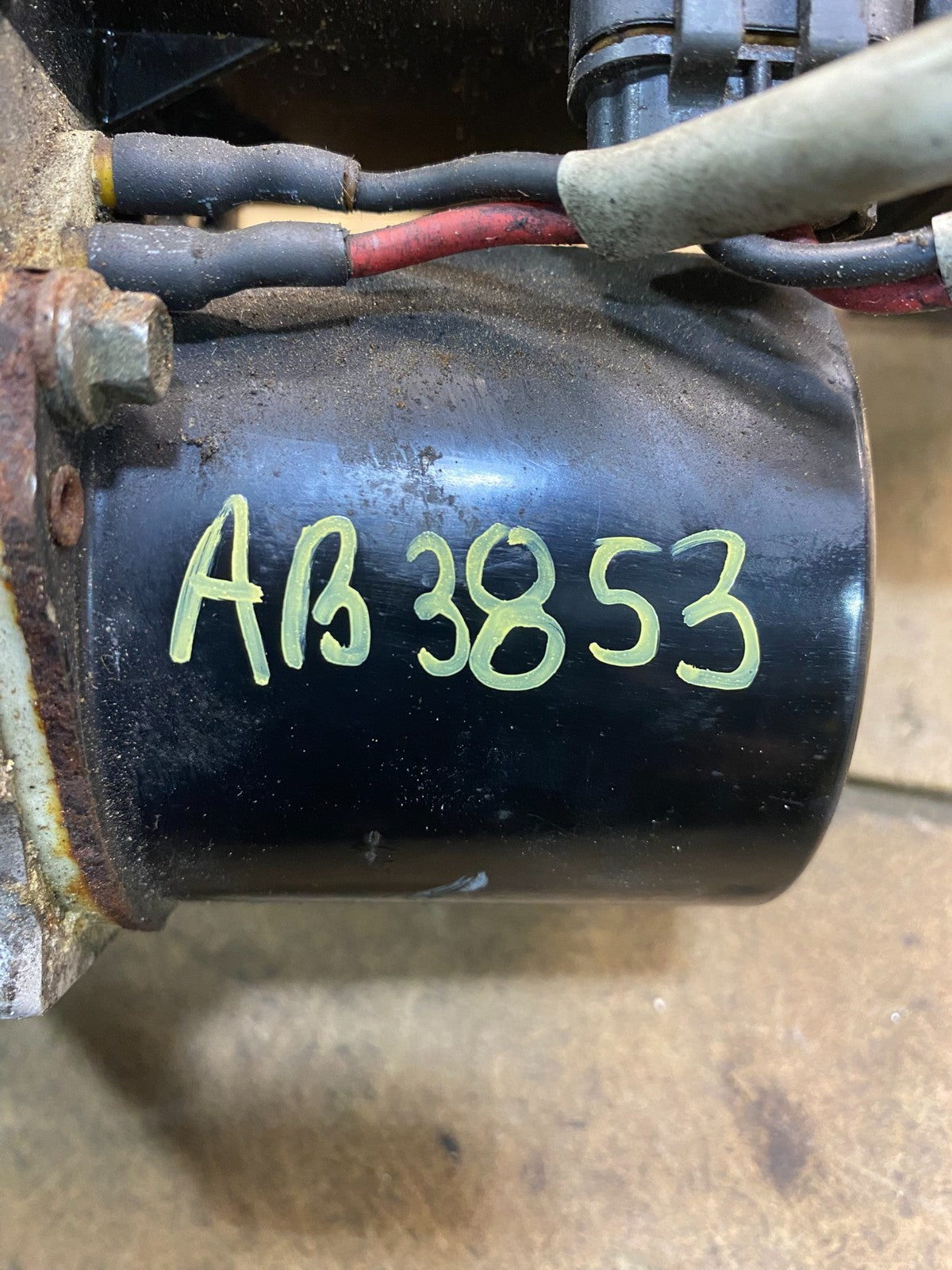 2006 2007 Ford E250 E350 Econoline Anti-Lock ABS Antilock Brake Pump AB38537