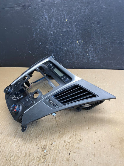 2011 - 2014 Hyundai Sonata Center Radio Climate Control Air Vent Bezel AC4835 DG4