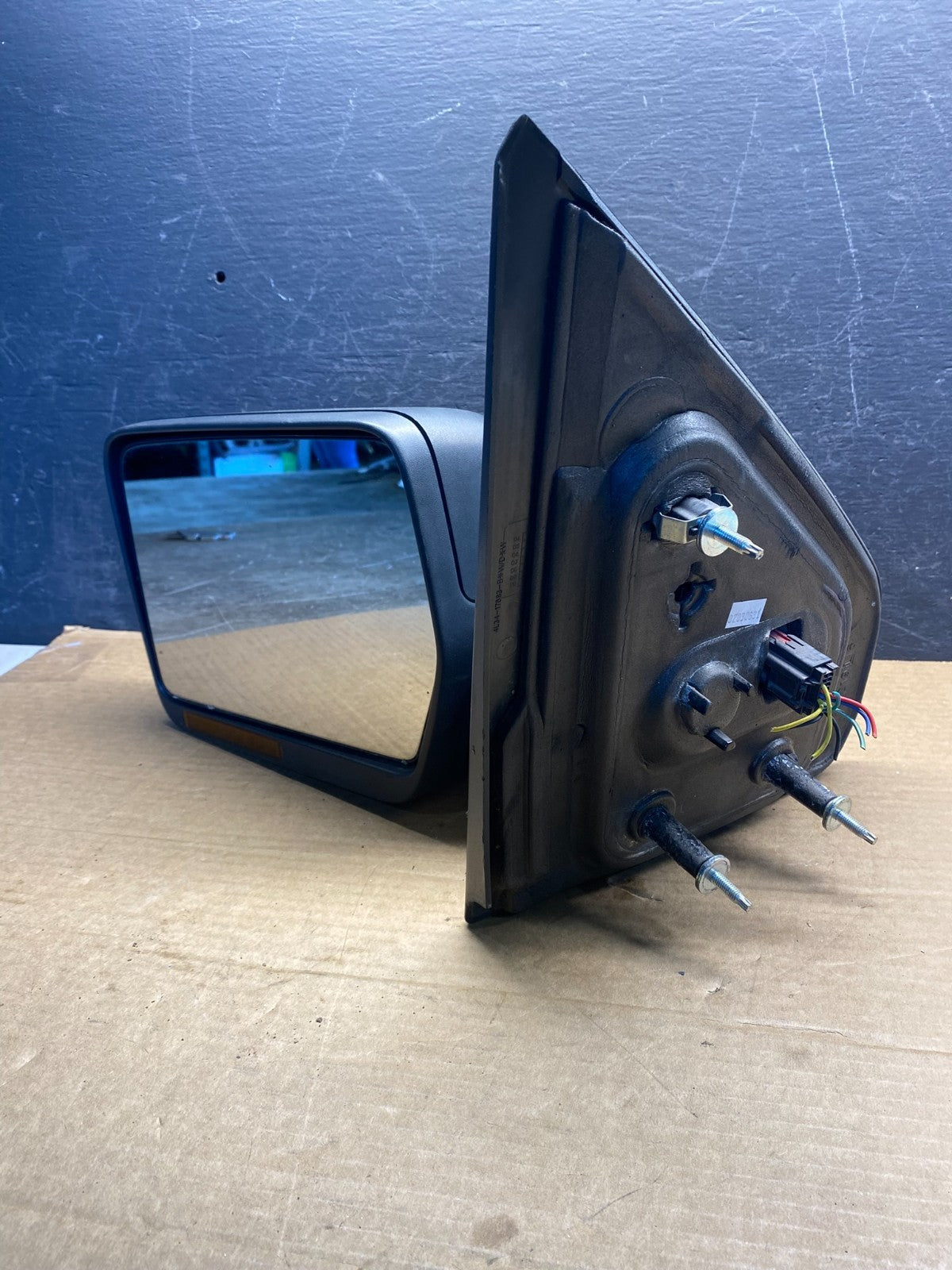 2004 to 2008 Ford F150 Left Driver LH Side View Door Mirror AF7520 DG10