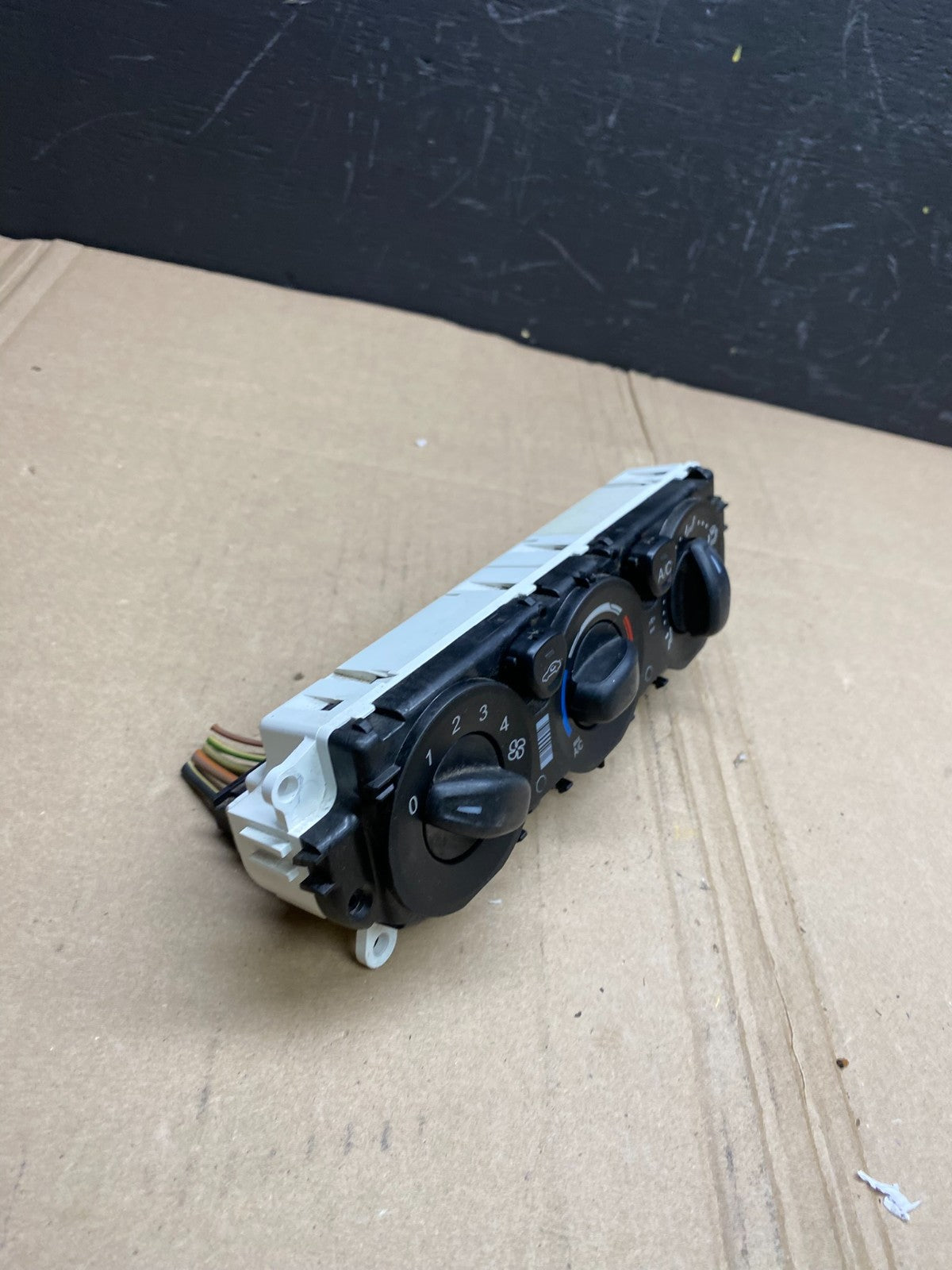 2013 - 2014 Ford Focus Ac Heater Climate Control Temperature Oem ab8680 DG1