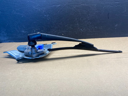 2010 to 2014 Subaru Legacy Outback Rear Wiper Motor AD3520 DG3