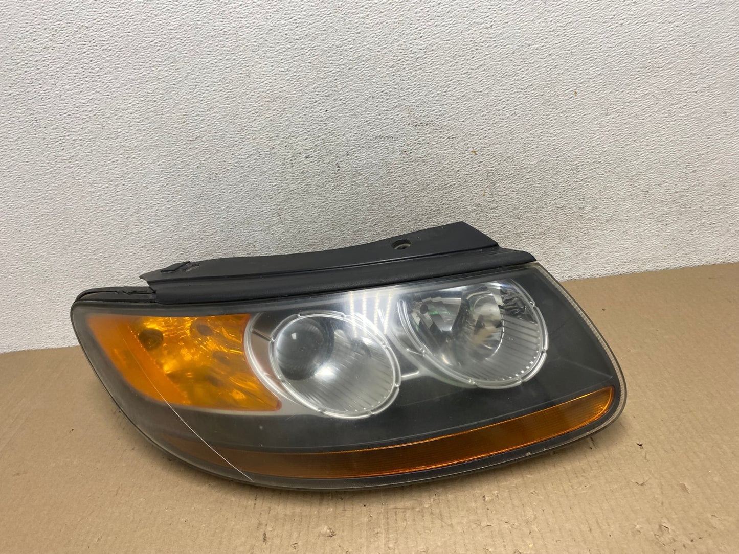 2007 2008 2009 Hyundai Santa Fe Right Passenger Halogen Headlight AE9628 LK0