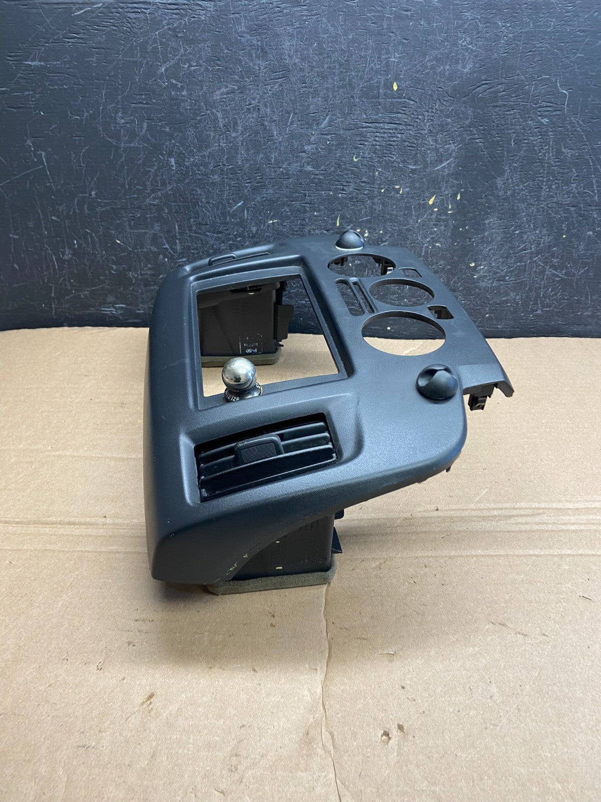 2013-2021 Nissan NV200 Center Console Radio Climate Control Air Vent AF1849 DG1