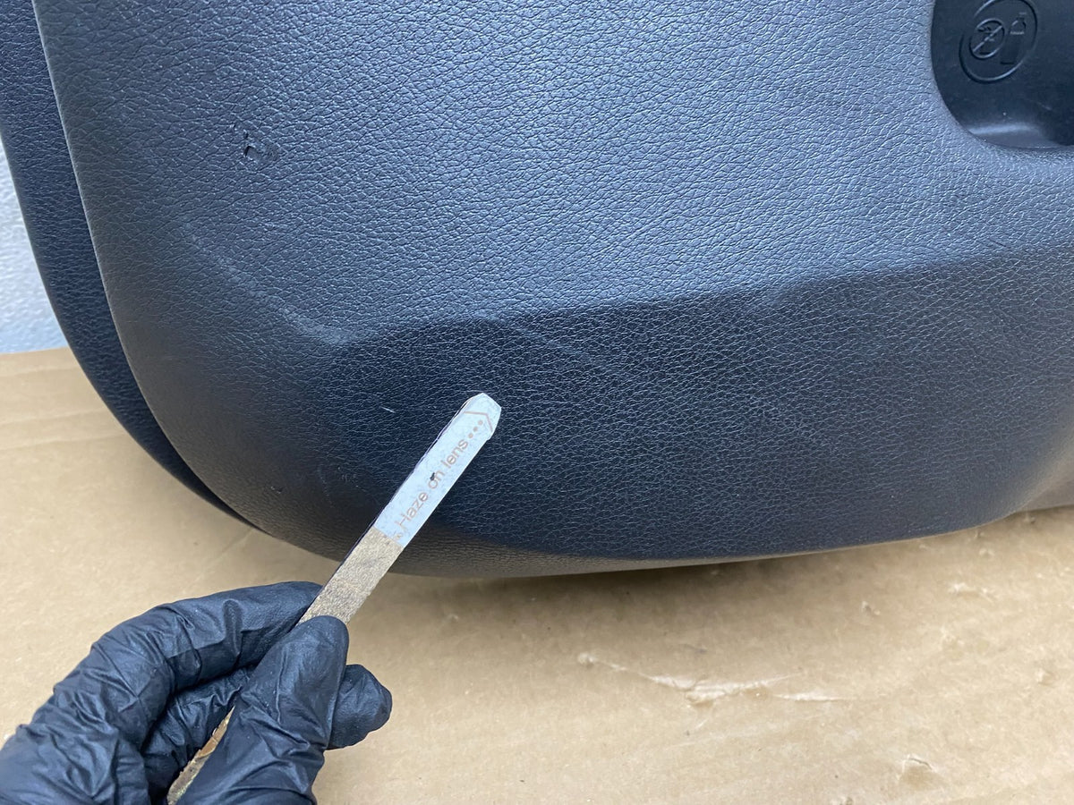 2014 to 2022 Jeep Grand Cherokee Front Right Passenger Side Panel Door M5560 DG3