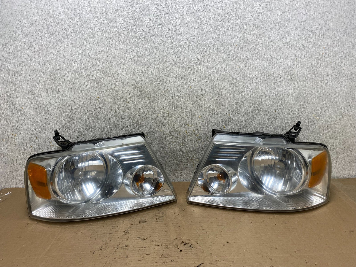 2004 to 2008 Ford F-150 F150 Left+Right Halogen Headlights AI1002 DW0
