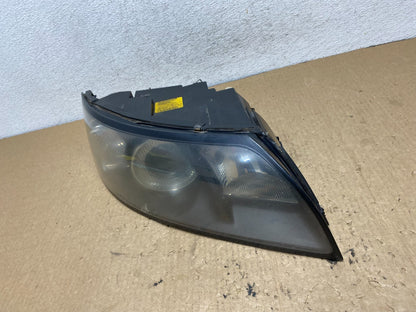 2004 to 2007 Volvo S40 Right Passenger Side Headlight AG2407 DW1