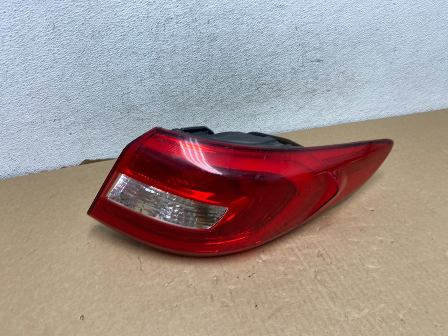 2015 2016 2017 Hyundai Sonata Right Passenger Rh Tail Light AF7332 DW0