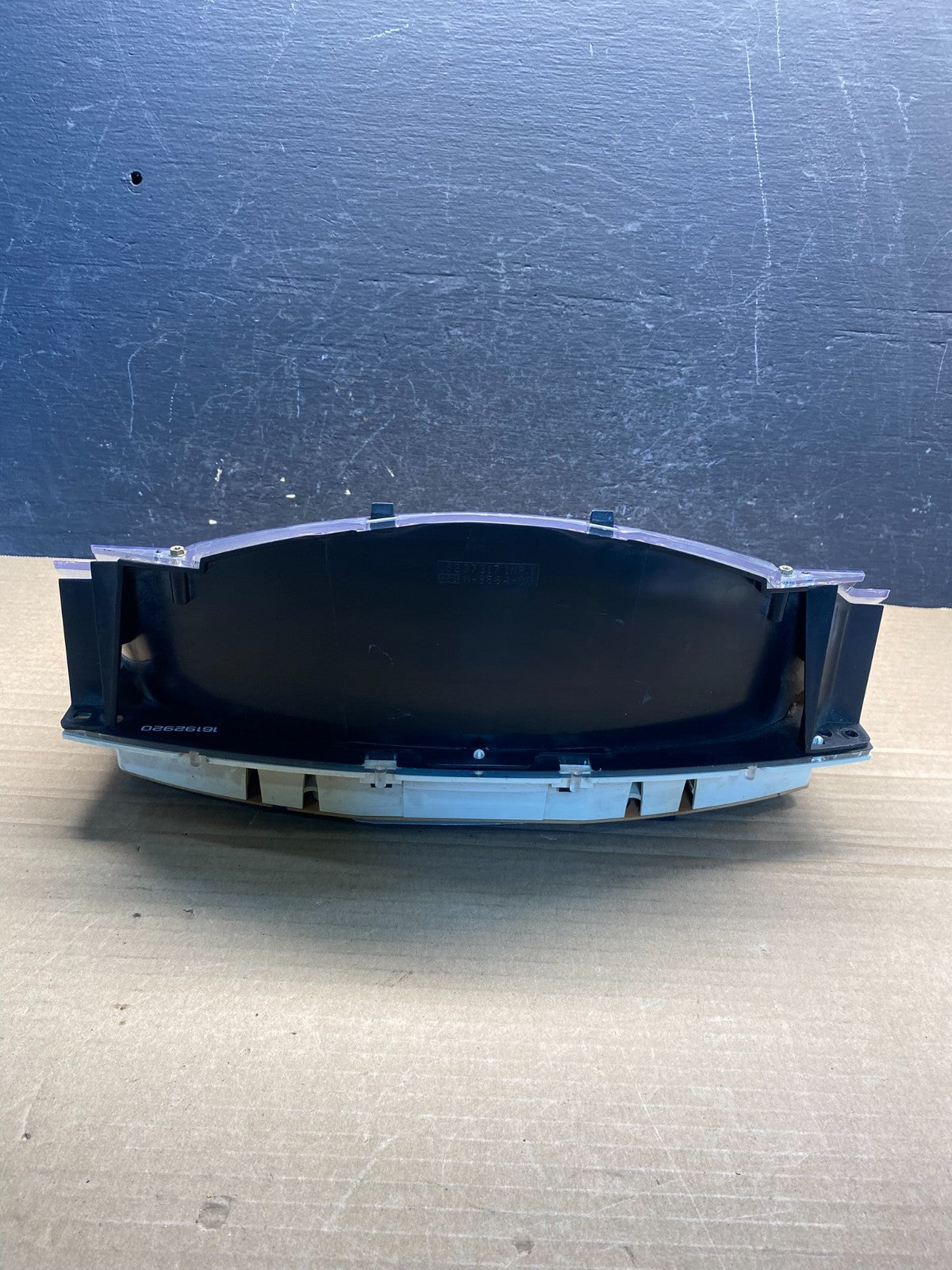 1996 to 2000 Chevrolet Express Speedometer Cluster Gauge AF3820 DW3