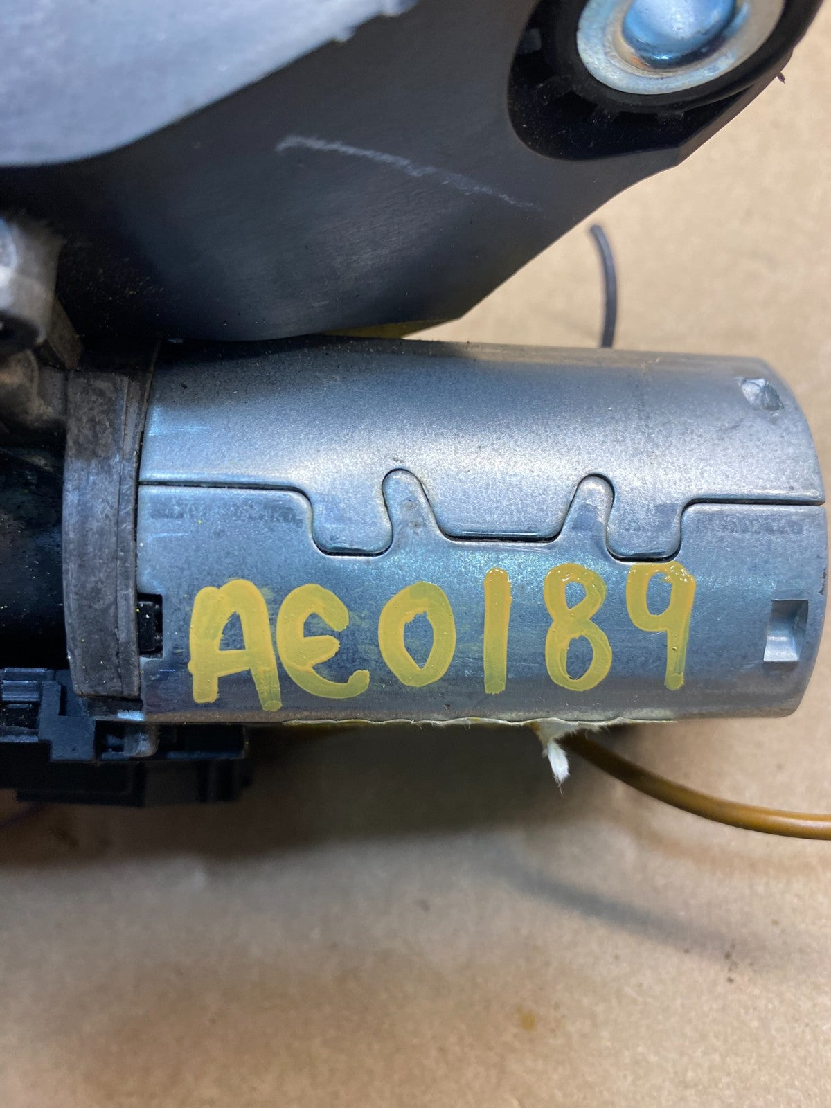 2007 to 2013 BMW X5 E70 Rear Windshield Wiper Motor AF9016 DG4