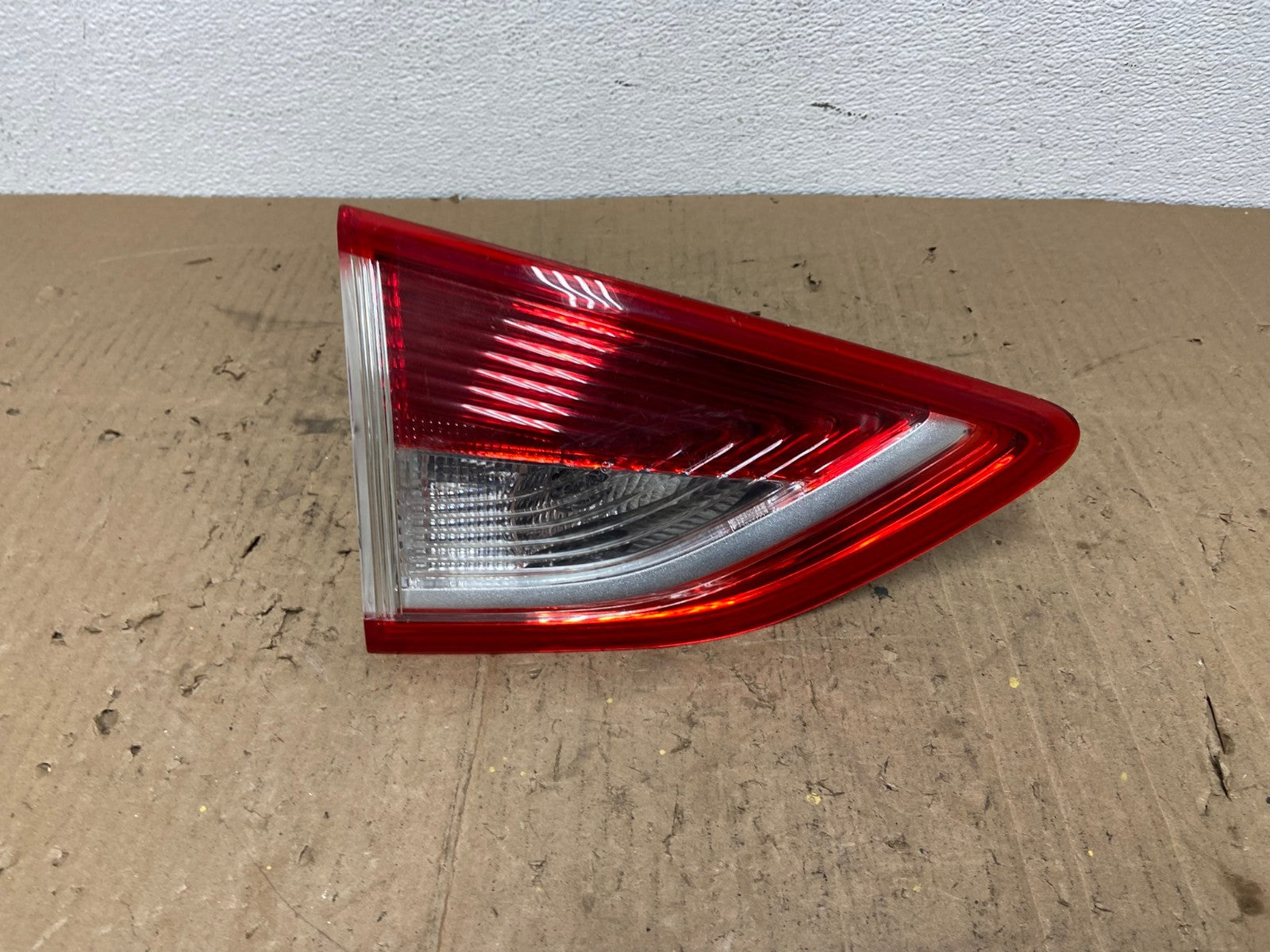 2013 to 2016 Ford Escape Left Driver LH Side Inner Tail Light OEM AC0115 LK0