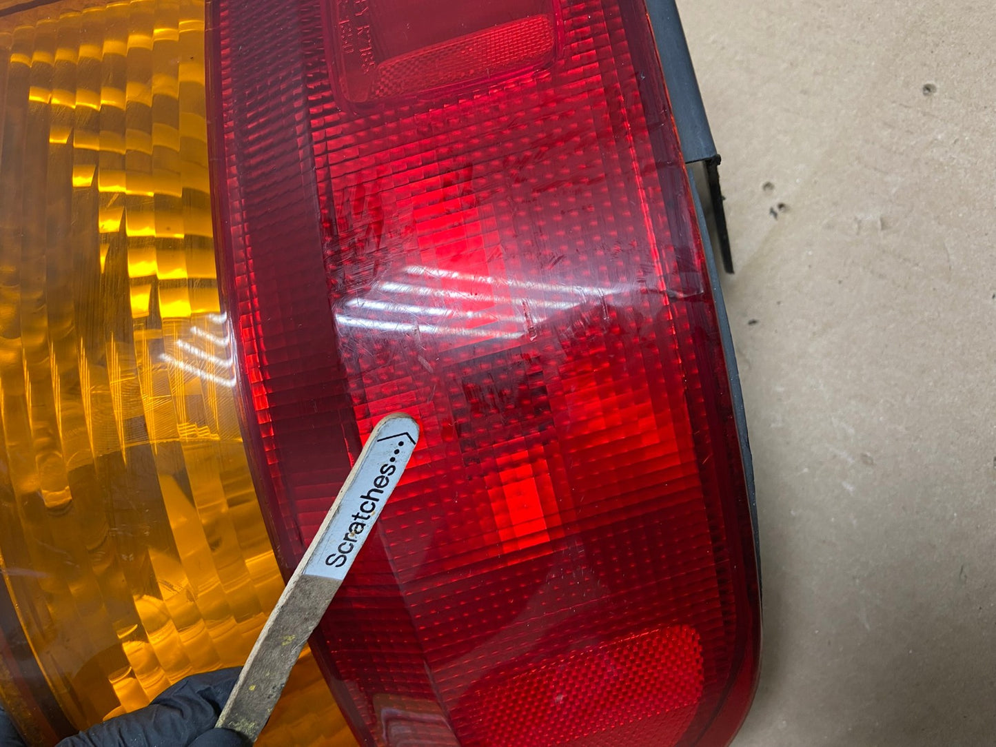 2002 2003 2004 Honda Odyssey Right Passenger Side Tail Light Oem AC3753 LK3