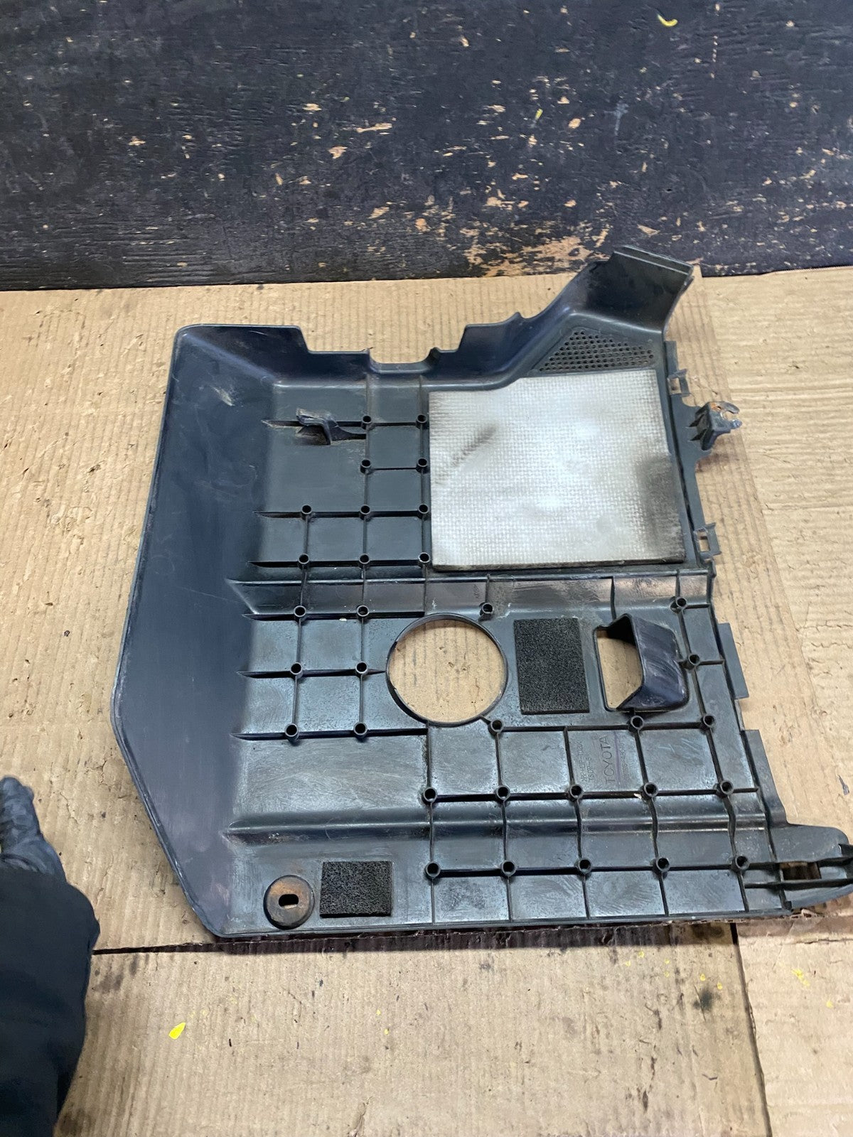 2006 to 2007 Toyota Highlander Hybrid Engine Motor Top Front Cover w6250  DG6