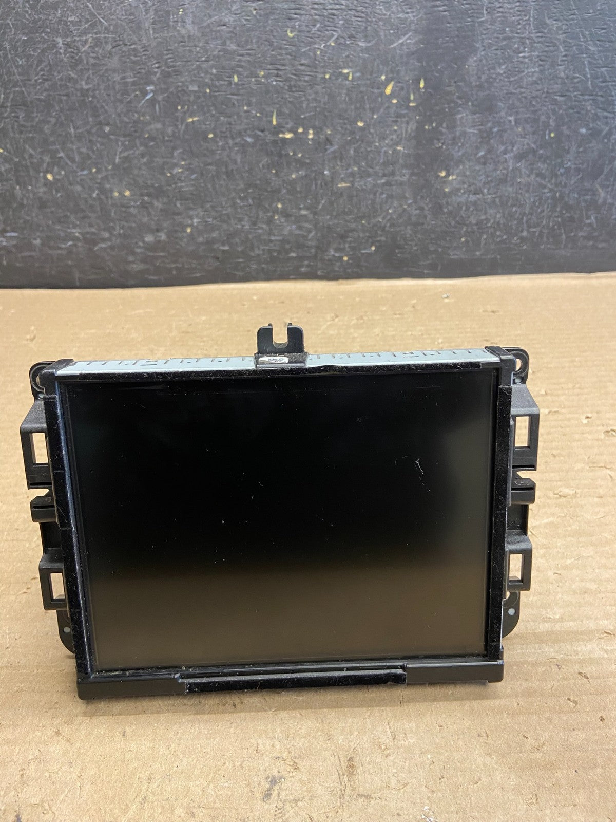 2017 Jeep Grand Cherokee Media Satellite Radio Screen Display AH3703 DG0