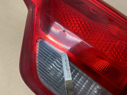2011-2013 Jeep Grand Cherokee Right Passenger Rh Inner Tail Light AH9318 LK3