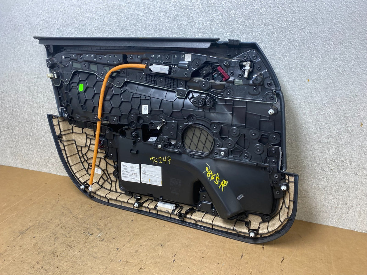 2017 - 2020 BMW 540I 530i G30 Front Passenger Right Side Door Panel t5247 DG7