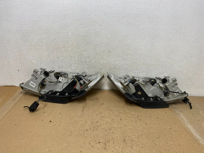 2008 to 2012 Chevrolet Malibu Left+Right Side Set Headlights AH2880 DW9