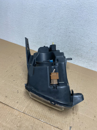 2011-2013 Jeep Grand Cherokee Right Passenger Halogen Headlight AE6505 DW7