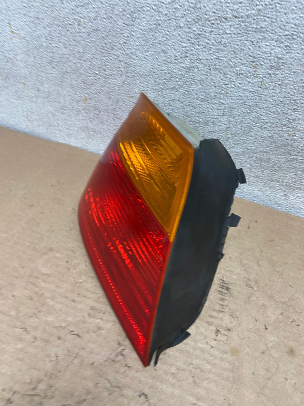 1999-2001 Bmw 3 E46 325i 328i 330i Coupe Right Passenger Tail Light AI0915 LK1