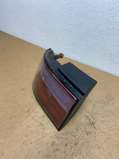 1993 to 1997 Cadillac Seville Left Driver LH Side Tail Light OEM AC3220 DG1