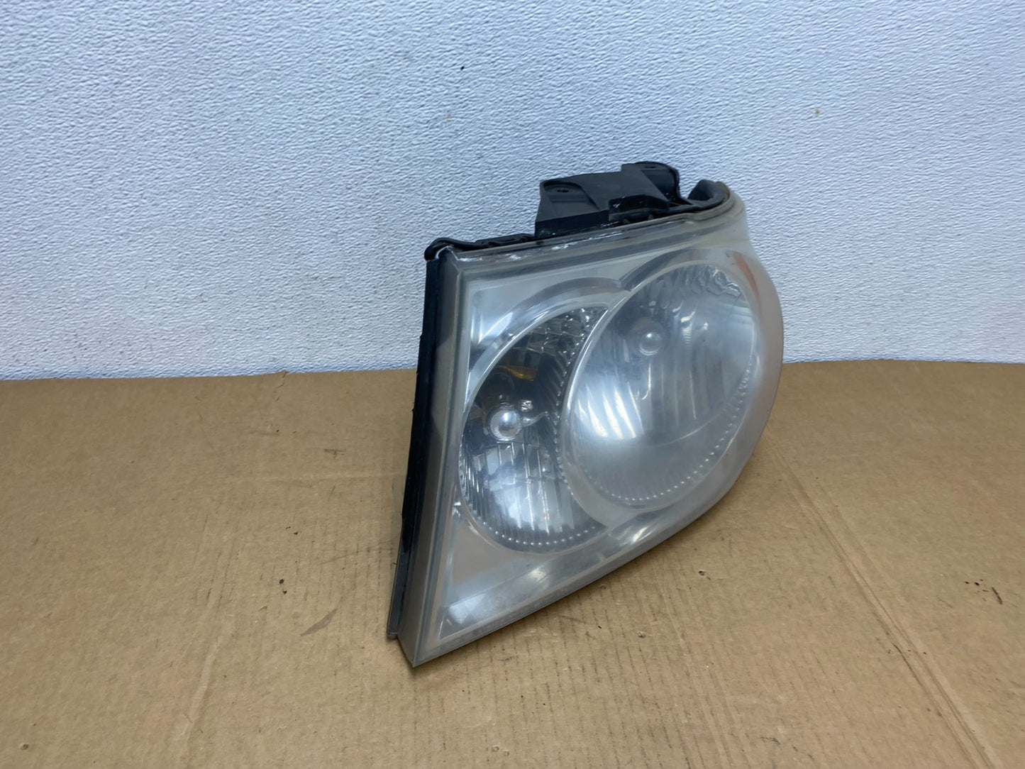 2007 2008 2009 Dodge Durango Left Driver LH Side Headlight AC7504 DW2