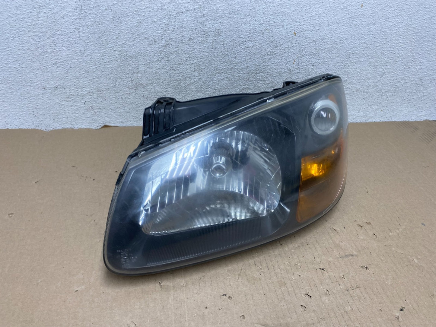 2007 2008 2009 Kia Spectra Left Driver Lh Side Headlight AG6902 DW2