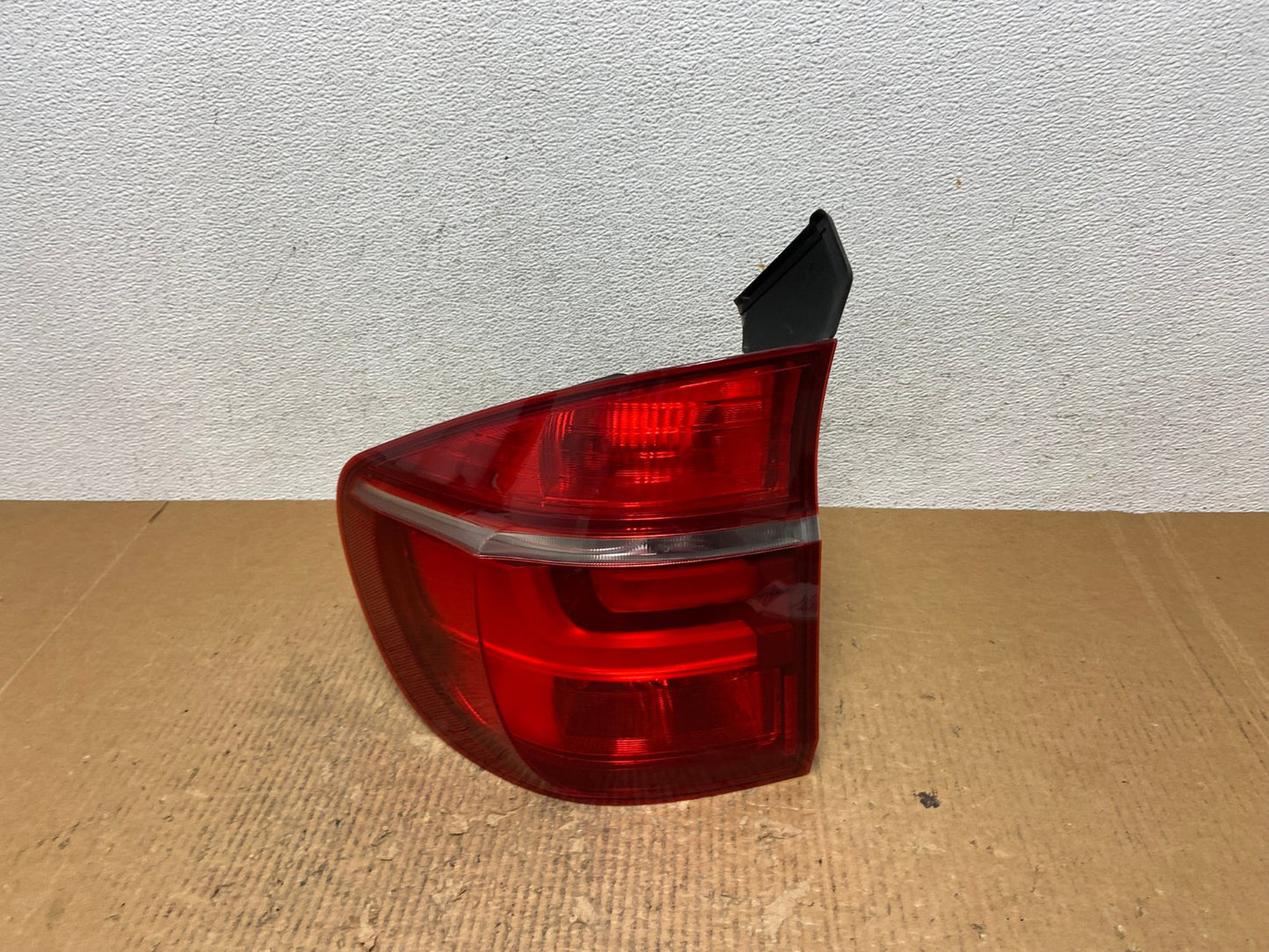 2011 2012 2013 Bmw X5 E70 Left Driver LH Tail Light AE2725 LK0
