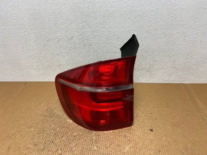 2011 2012 2013 Bmw X5 E70 Left Driver LH Tail Light AE2725 LK0