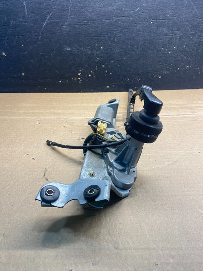 2000 to 2004 Subaru Outback Rear Windshield Washer Wiper Motor AA3119 DG4