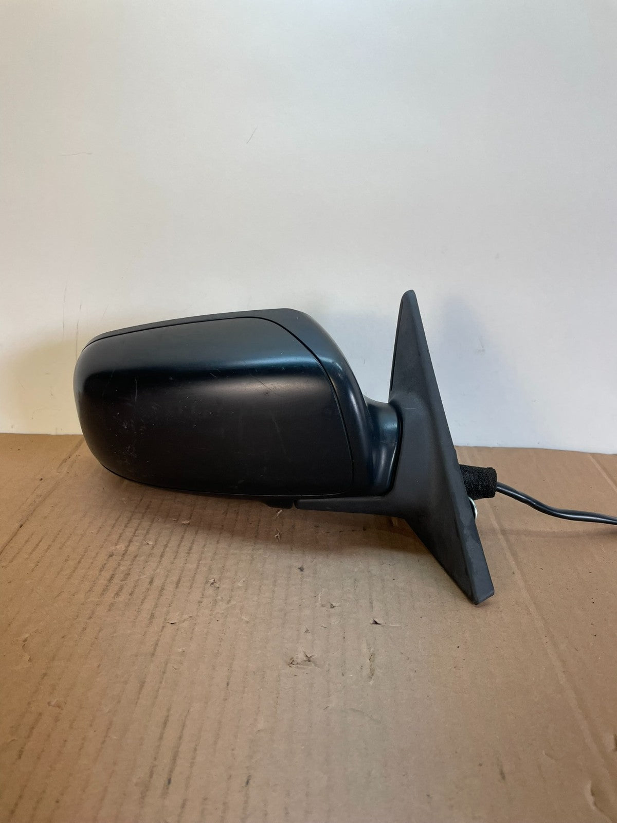 2004 - 2008 Subaru Forester Right Passenger Side View Power Door Mirror AG7779 D0