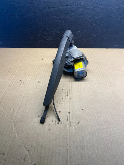 2011 to 2019 Ford Explorer Rear Windshield Wiper Motor AC0884 DG2