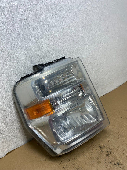 2008-2014 Ford Econoline E150 E250 E350 Right Passenger Headlight AG3242 DW2