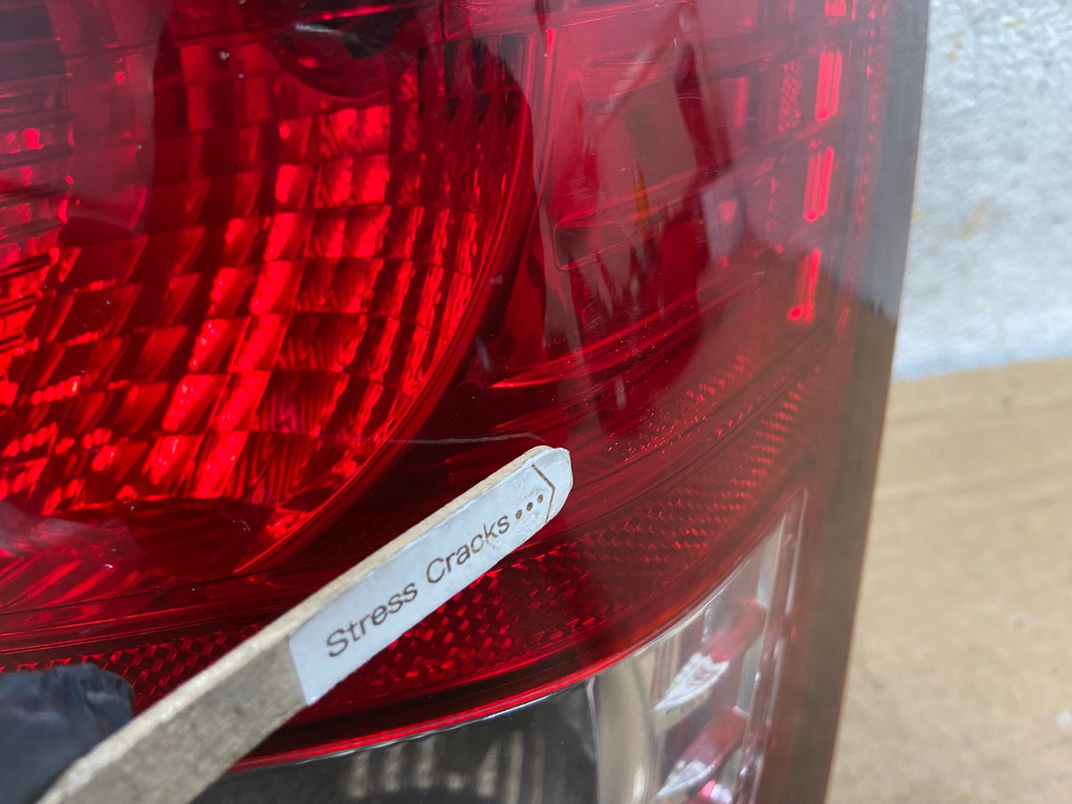2007 to 2010 Jeep Grand Cherokee Right Passenger Tail Light AH8433 LK4