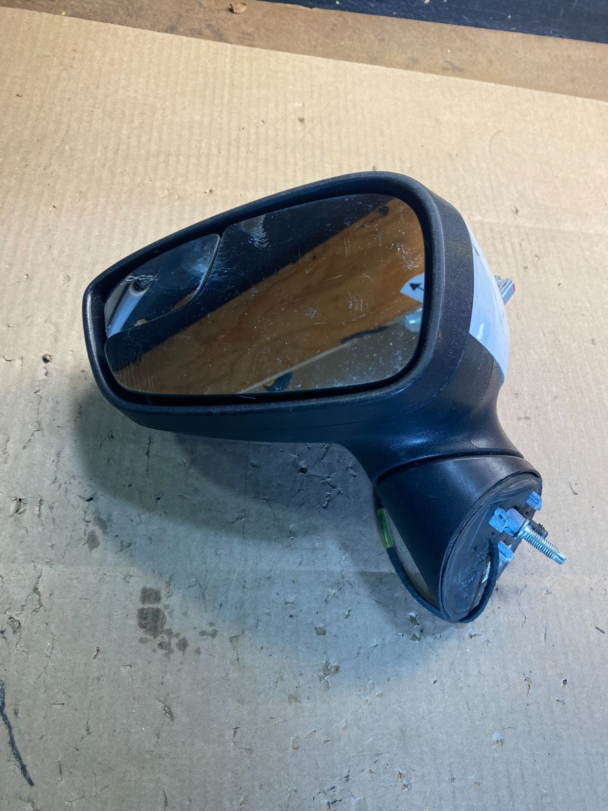 2011 to 2019 Ford Fiesta Left Driver LH Turn Sgn View Door Mirror Oem Z5336 DG9