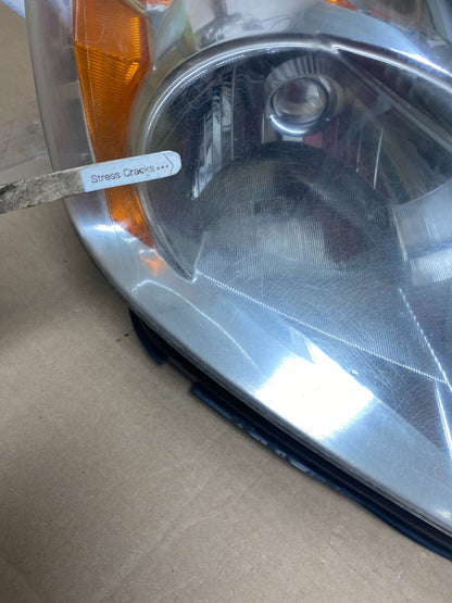 2002 to 2004 Honda Crv Cr-v Left+Right Halogen Headlights AH9334 DW5