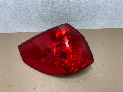 2006 to 2010 Toyota Sienna Left Driver LH Side Tail Light AE6976 LK0