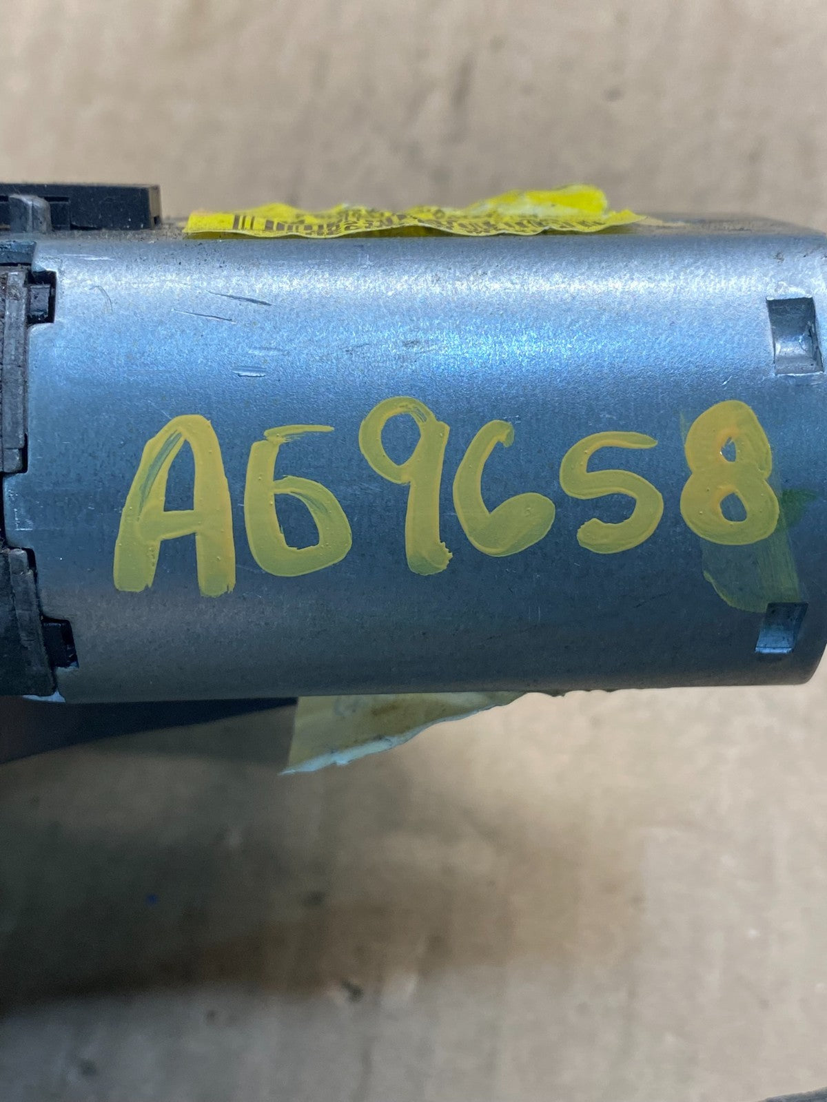 2013 to 2019 Ford Escape Rear Windshield Wiper Motor AG9658 DG7