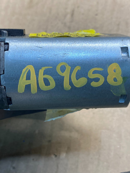 2013 to 2019 Ford Escape Rear Windshield Wiper Motor AG9658 DG7