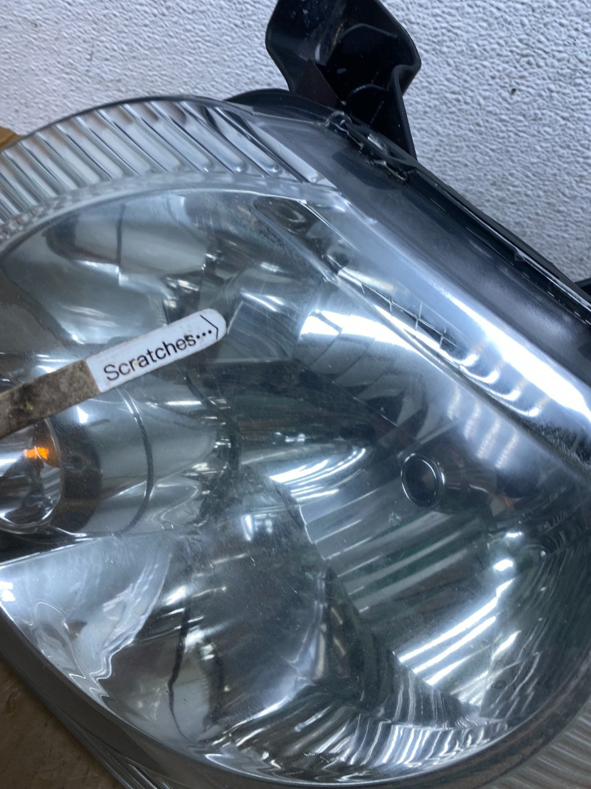 2006 2007 2008 2009 2010 Ford Explorer Left Driver LH Side Headlight AD9067 DW3