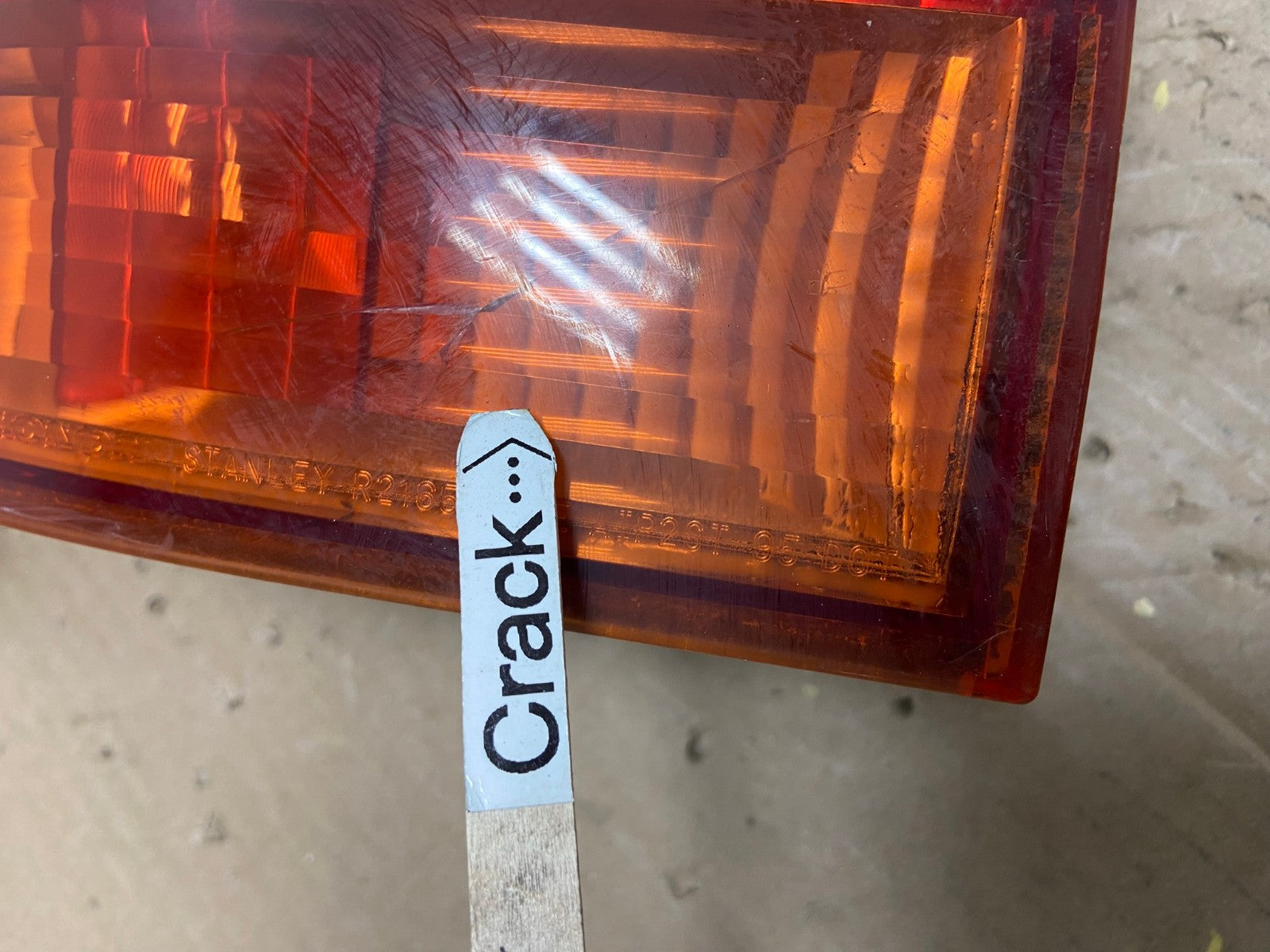 2002 2003 2004 Honda Odyssey Left Driver LH Side Tail Light AC0317 LK4