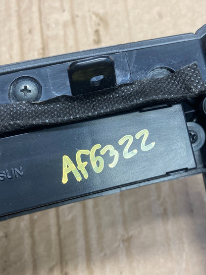 2007 to 2009 Hyundai Santa Fe Center Dashboard Radio Bezel Trim AF6322 DG8