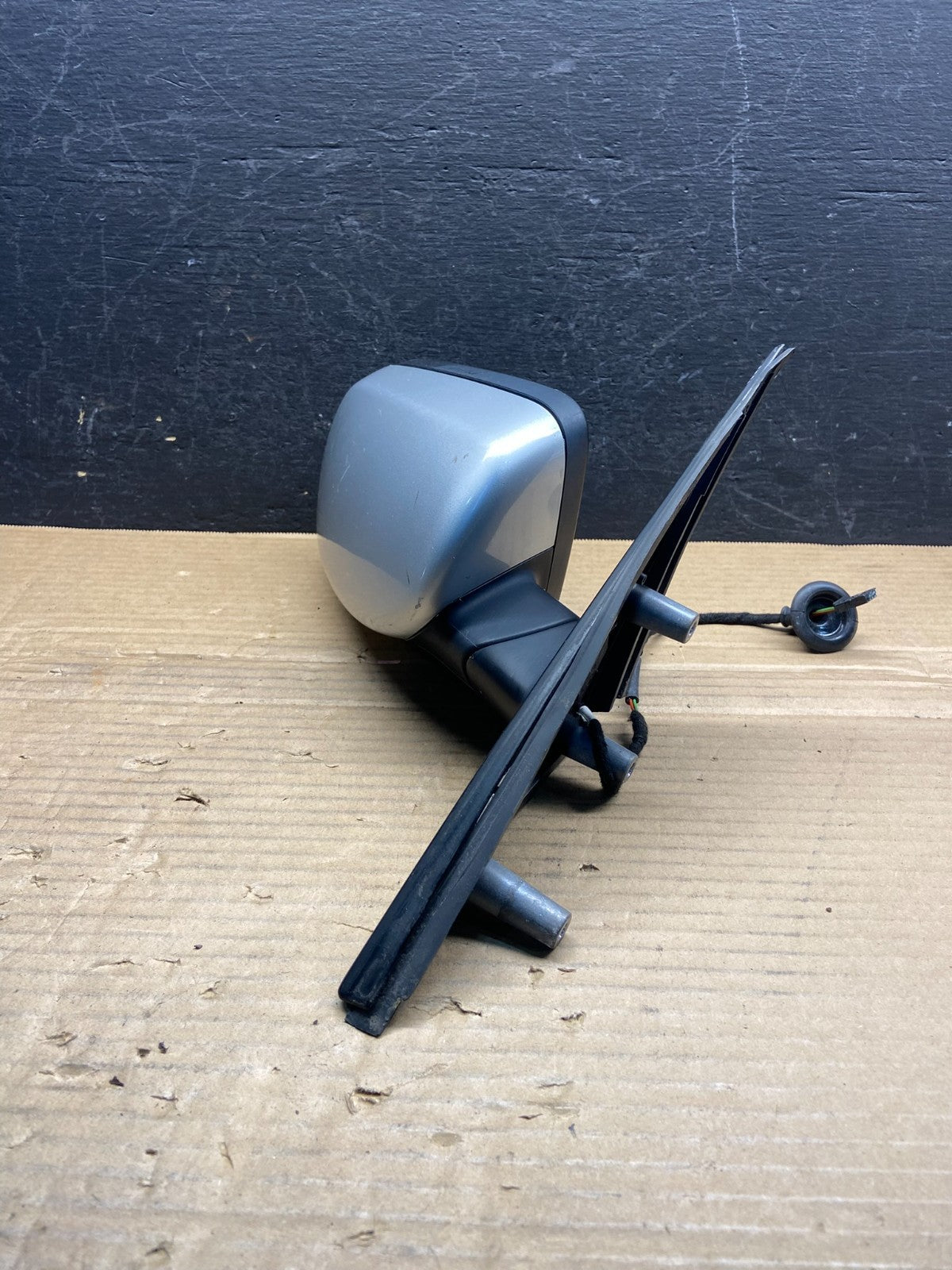 2004 - 2006 BMW 5-Series 525i 530i Right Passenger RH Door View Mirror ae2565 DG2