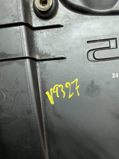 2002 to 2004 Infiniti i35 3.5L V6 Engine Motor Cover OEM V9327 DG9