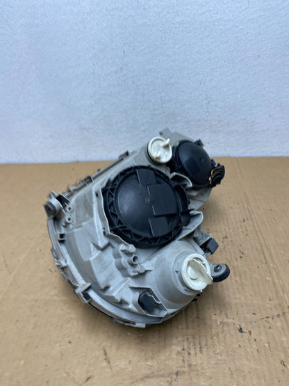 2001 - 2004 Mercedes-Benz C Class Halogen Right Passenger Headlight AC77584