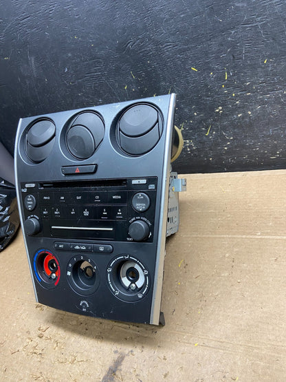2006-2008 Mazda 6 AM FM CD Player Stereo Radio OEM X1085 DG3