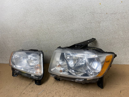 2011-2013 Jeep Grand Cherokee Left+Right Halogen Headlights W2815 DW1