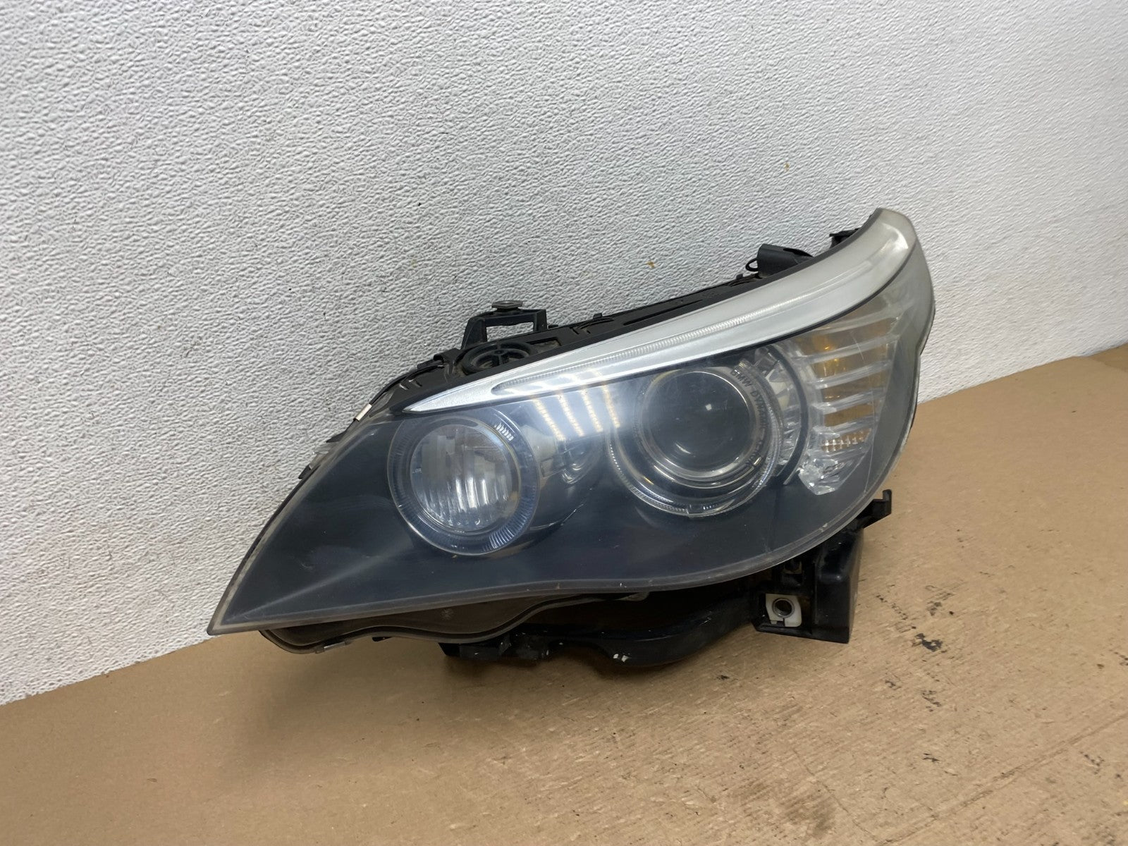 2008 to 2010 Bmw 5 Series 535I 550 Xenon Left Driver LH Headlight AF4956 DW2