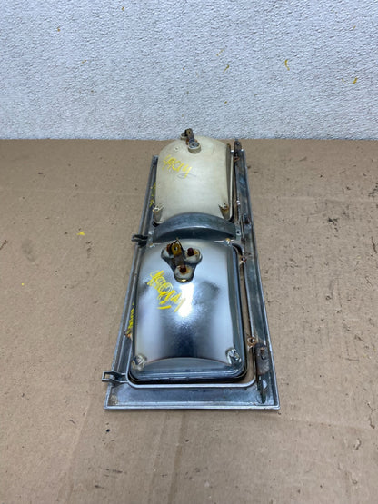 1980 to 1989 Lincoln Town Car Left Or Right HeadLight E0VB-130520-AH N39606
