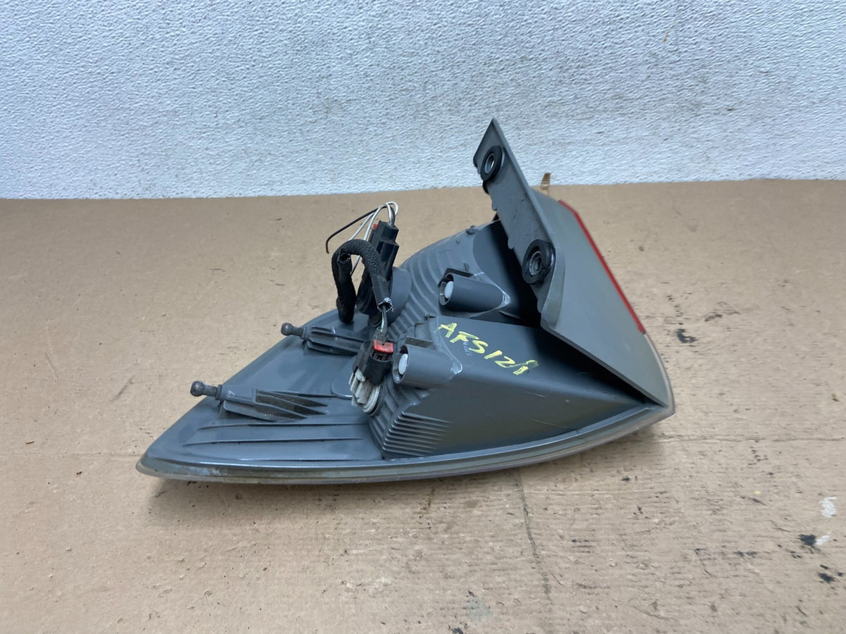 2011 to 2013 Dodge Durango Left Driver LH Side Side Tail Light AF5121 DW4
