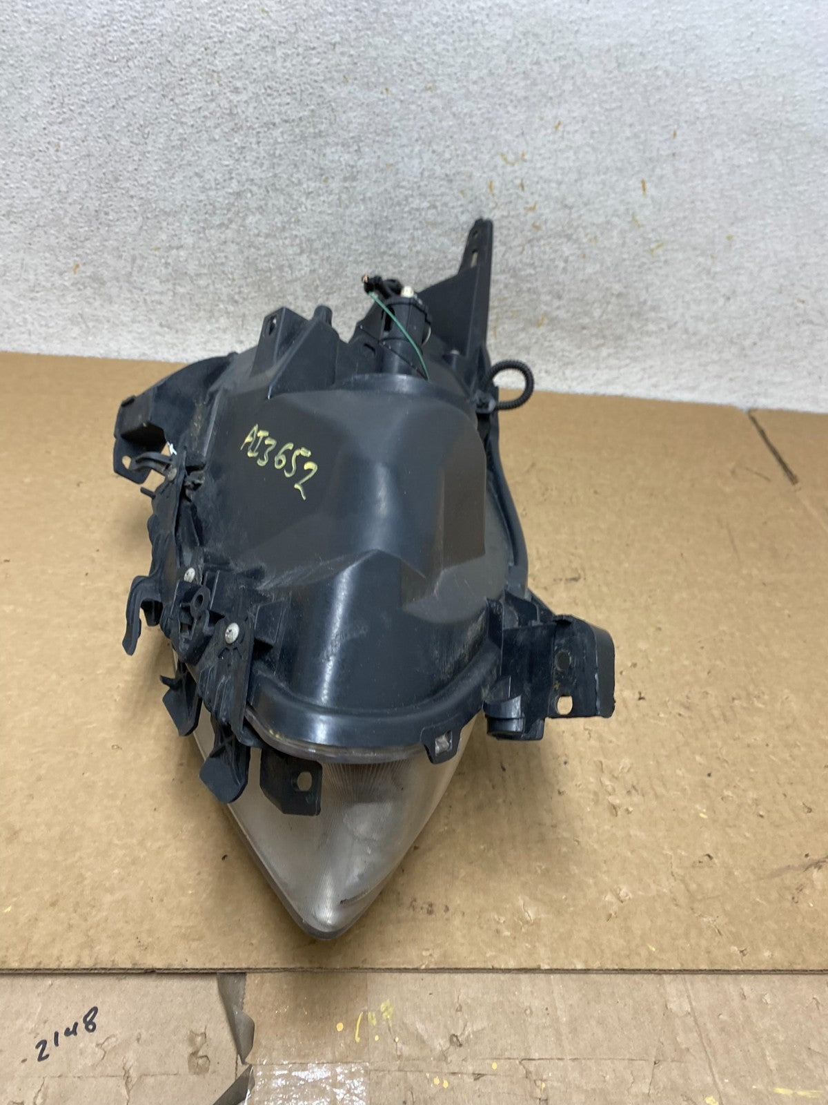 Sedan 2010 2011 2012 Nissan Altima Left Driver Side Headlight AI3652 DW7