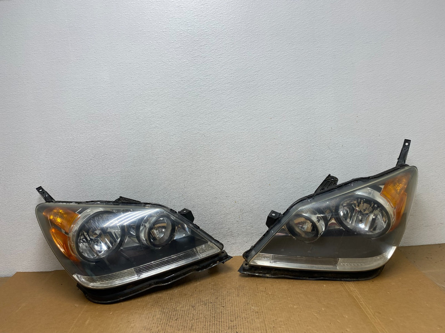 2008 2009 2010 Honda Odyssey Left+Right Set Halogen Headlights AE1224 DW0